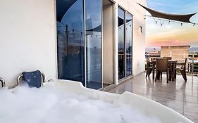 Blueapartahotel